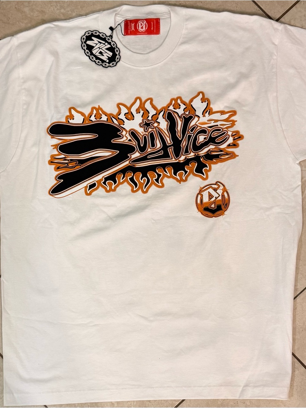 Evil Vice Men’s XXL White Double-Sided Hunting Graphic Print Crew Neck T-Shirt